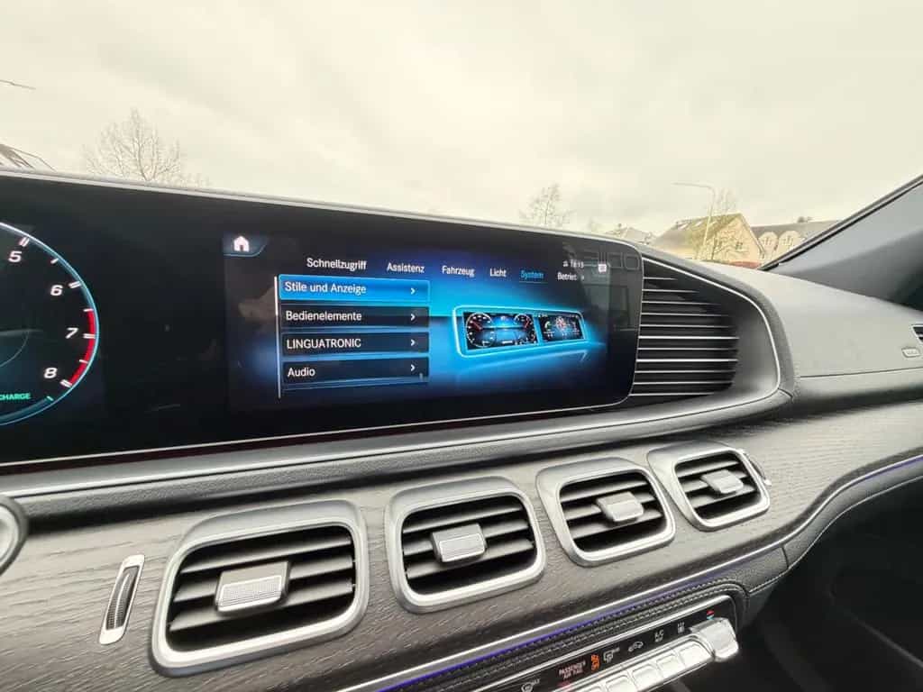 Mercedes-Benz GLE-Class 12/2020-photo-28