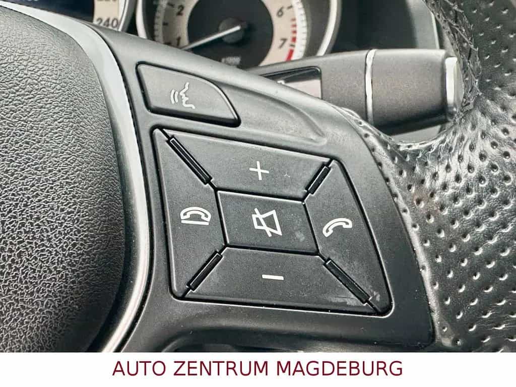 Mercedes-Benz E 200 Coupe *LED*NAVI*SPORTPAKET*TEMPOMAT* 12/2015-photo-21