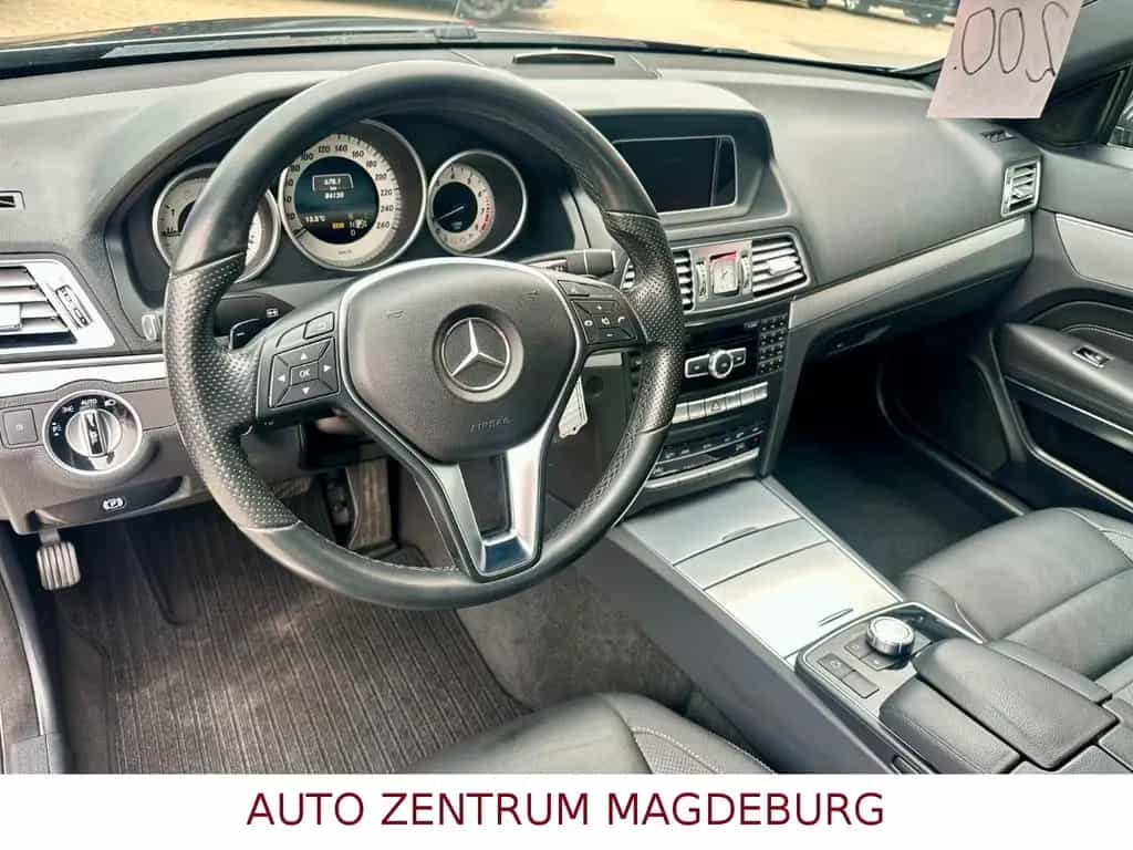 Mercedes-Benz E 200 Coupe *LED*NAVI*SPORTPAKET*TEMPOMAT* 12/2015-photo-9