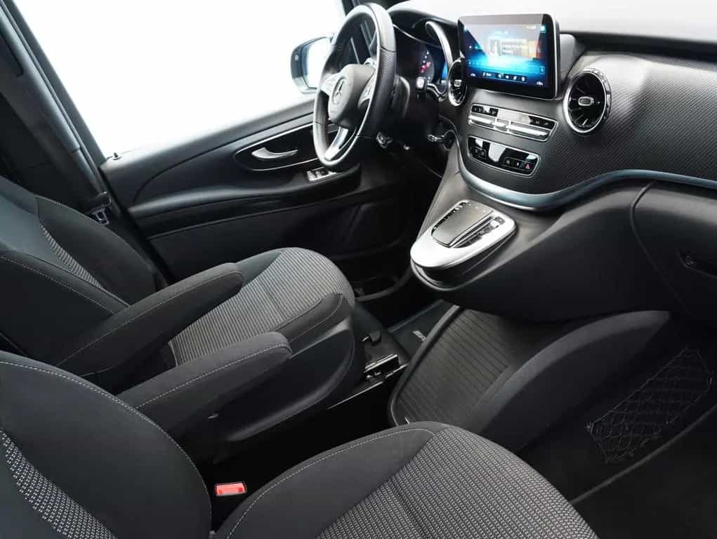 Mercedes-Benz V-Class 250 d kompakt AMG-LINE/NIGHT/LM19"/AHK 12/2021-photo-10