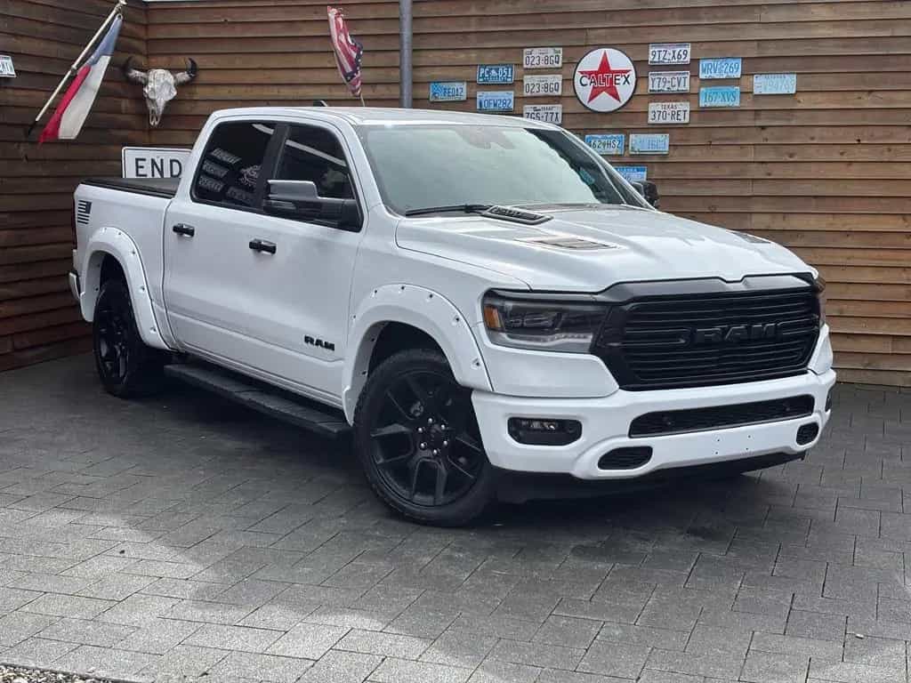 Dodge RAM 1500 Laramie 5.7L 12Zoll Display 4x4 LPG AHK 05/2023-photo-1