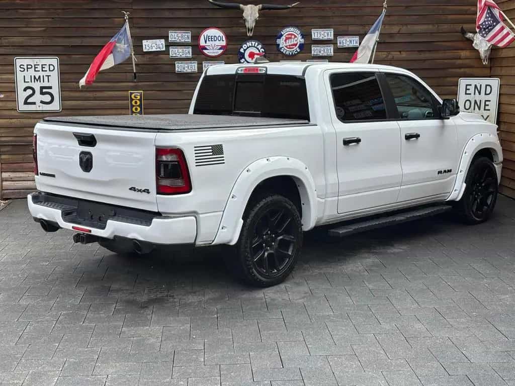 Dodge RAM 1500 Laramie 5.7L 12Zoll Display 4x4 LPG AHK 05/2023-photo-14