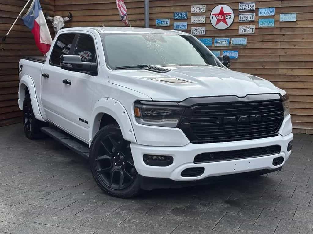 Dodge RAM 1500 Laramie 5.7L 12Zoll Display 4x4 LPG AHK 05/2023-photo-2