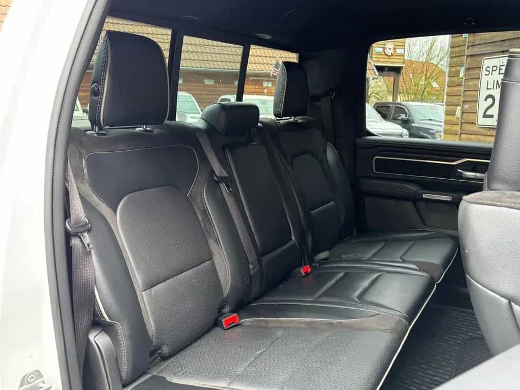 Dodge RAM 1500 Laramie 5.7L 12Zoll Display 4x4 LPG AHK 05/2023-photo-25