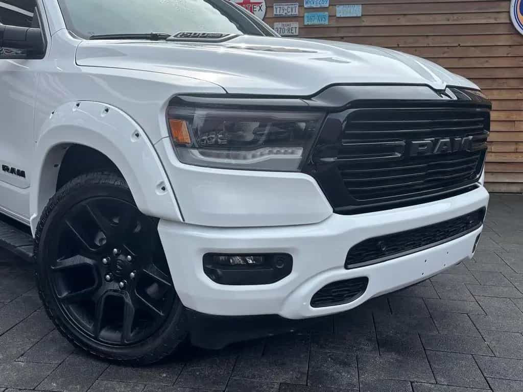 Dodge RAM 1500 Laramie 5.7L 12Zoll Display 4x4 LPG AHK 05/2023-photo-3
