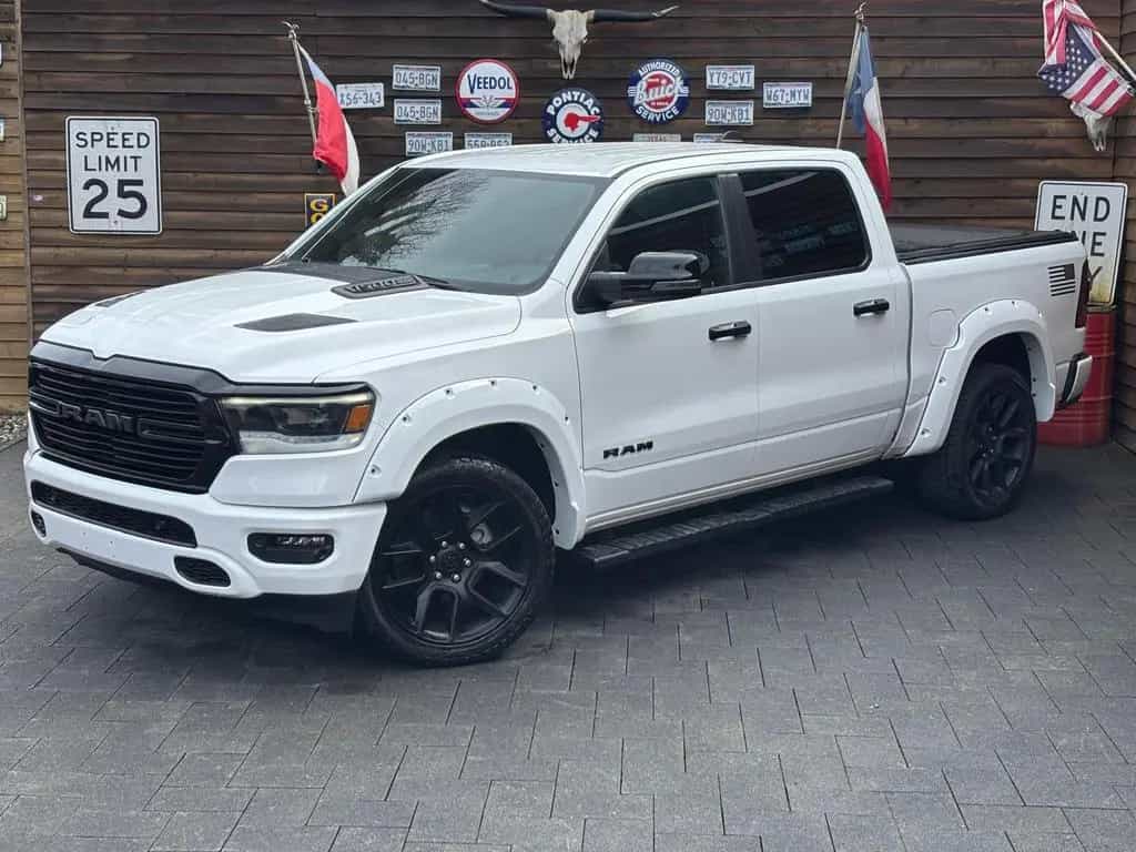 Dodge RAM 1500 Laramie 5.7L 12Zoll Display 4x4 LPG AHK 05/2023-photo-6