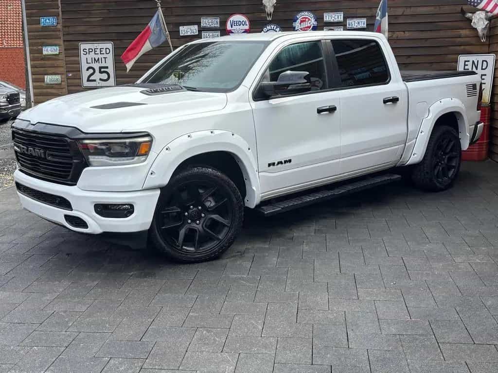 Dodge RAM 1500 Laramie 5.7L 12Zoll Display 4x4 LPG AHK 05/2023-photo-7