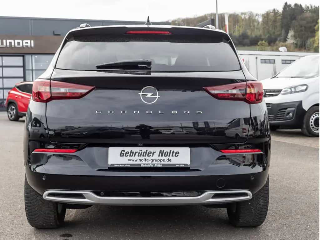 Opel Grandland 1.2 Ultimate FACEL. MATRIX-LED 360° 11/2022-photo-4