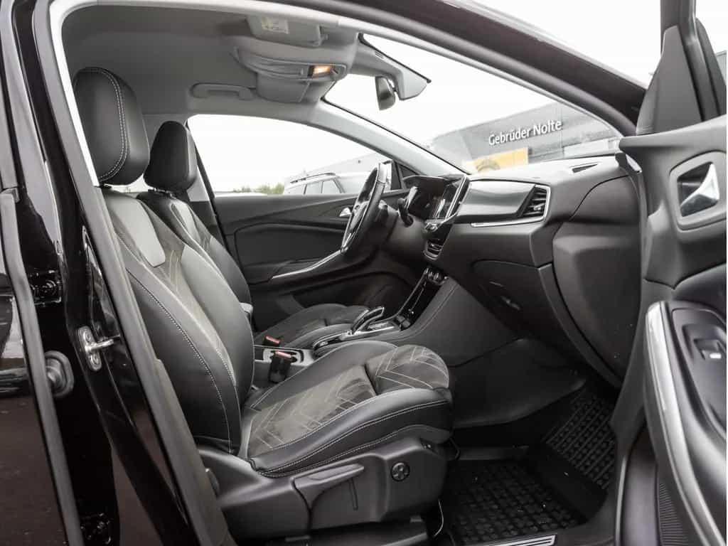 Opel Grandland 1.2 Ultimate FACEL. MATRIX-LED 360° 11/2022-photo-8