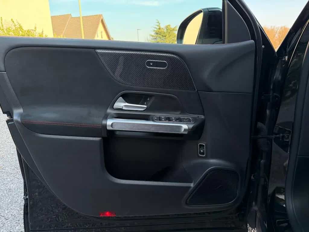 Mercedes-Benz GLB-Class 200 *AMG*R-Kamera*Burmester*LED*MBUX* 03/2021-photo-6