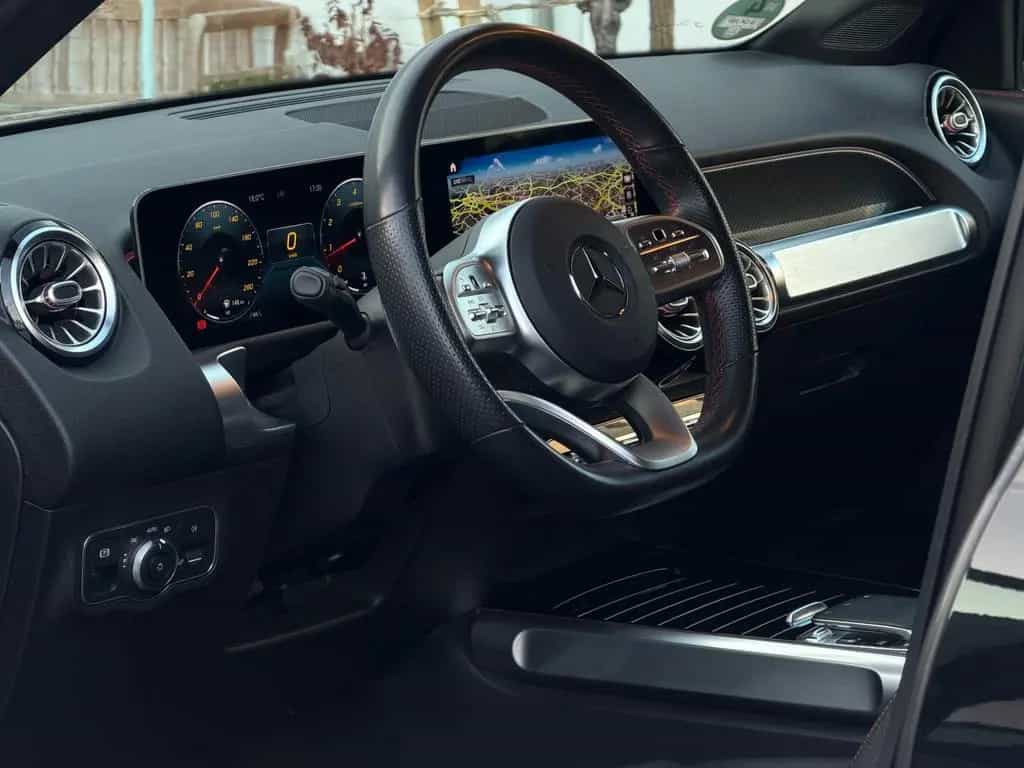 Mercedes-Benz GLB-Class 200 *AMG*R-Kamera*Burmester*LED*MBUX* 03/2021-photo-8