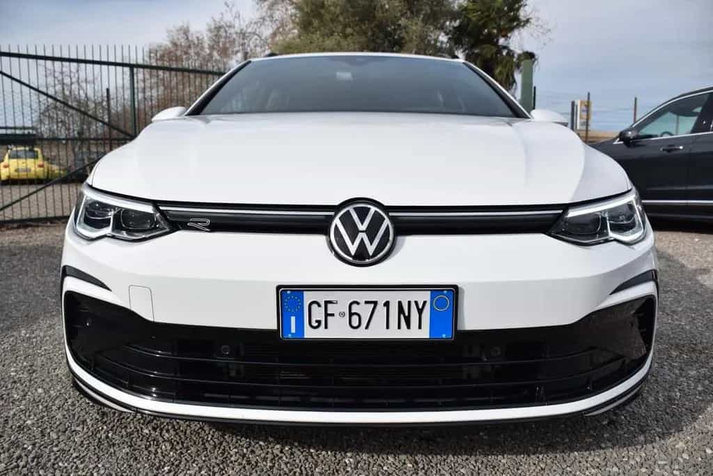 Volkswagen Golf VIII SW GANCIO TETTO 2.0TDI 150C 12/2020-photo-4