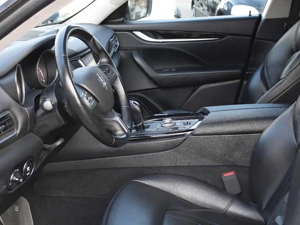 Maserati Levante 3.0d Q4 *KAMERA*SPUR*SKYHOOK*LUFT*21 10/2016-photo-5