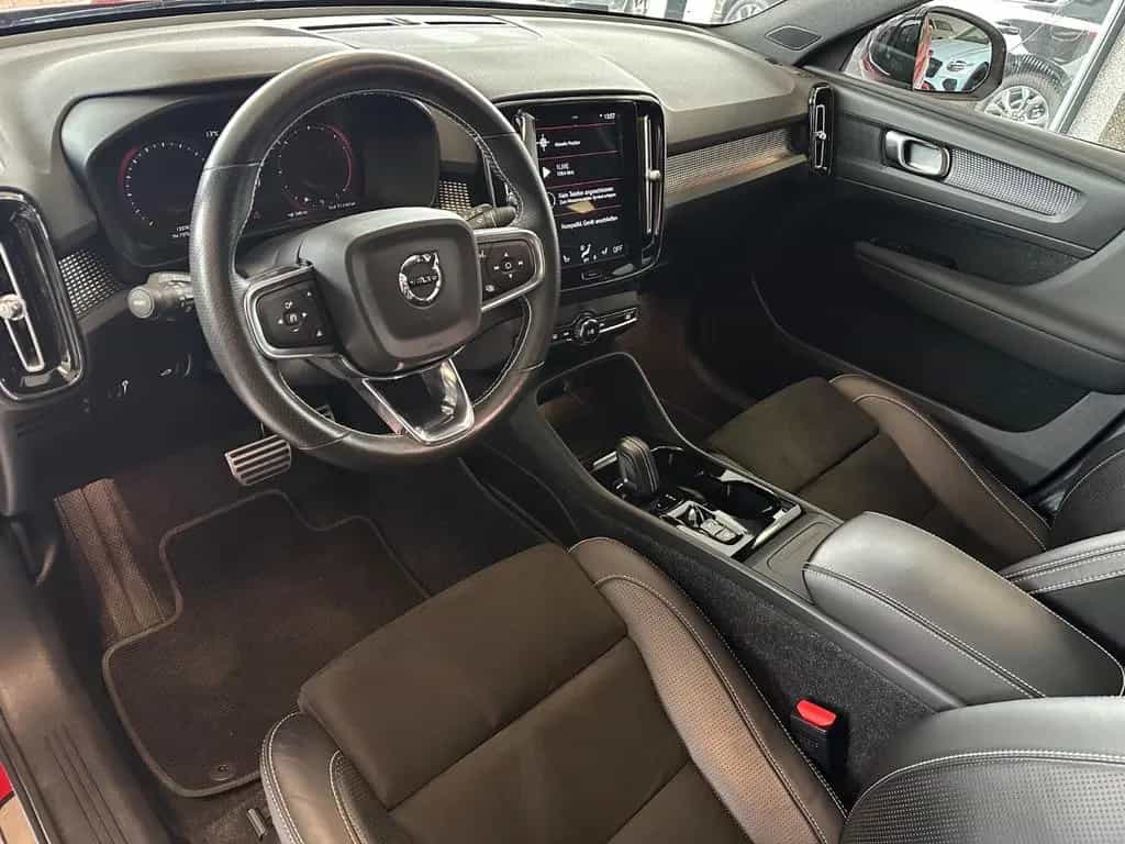 Volvo XC40 R Design 2WD Automatik Kamera Navi LED 10/2020-photo-1