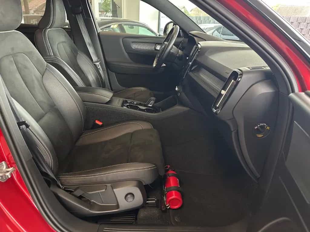 Volvo XC40 R Design 2WD Automatik Kamera Navi LED 10/2020-photo-11