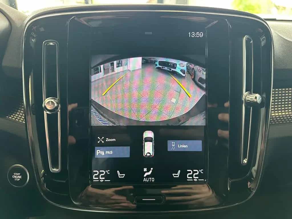 Volvo XC40 R Design 2WD Automatik Kamera Navi LED 10/2020-photo-13