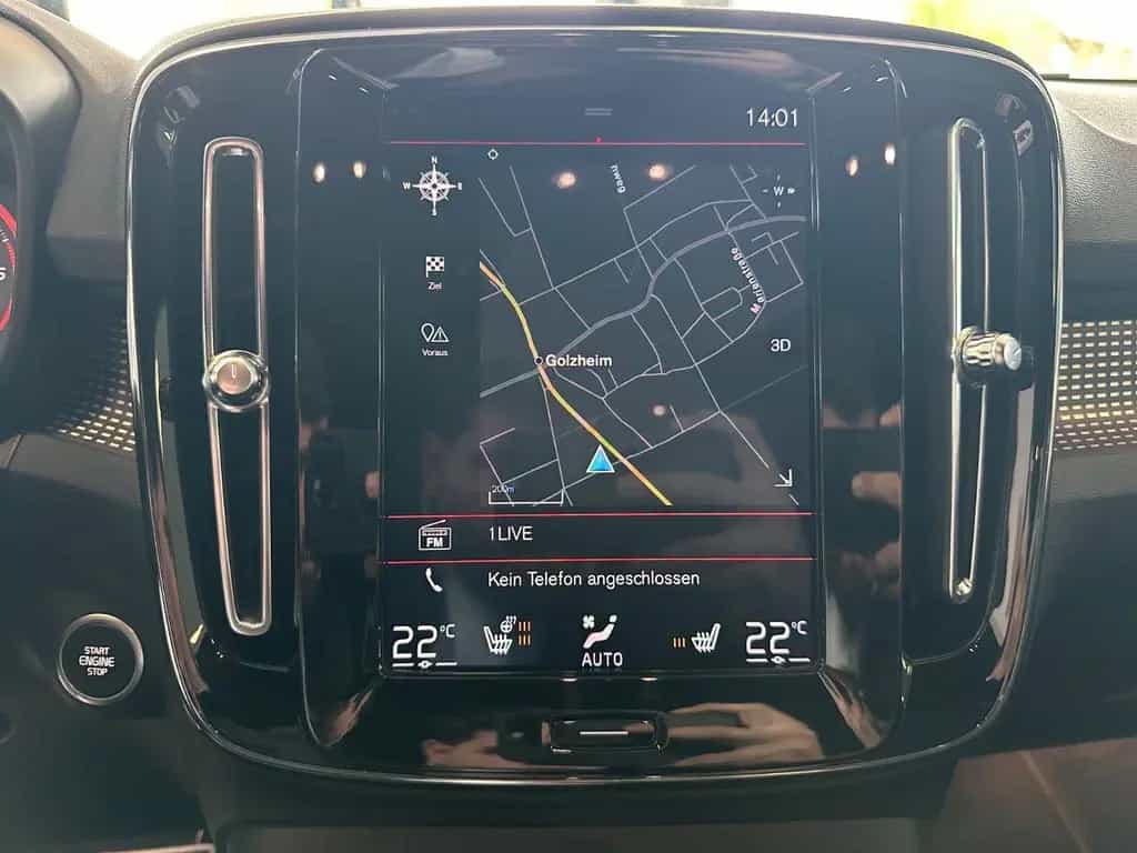 Volvo XC40 R Design 2WD Automatik Kamera Navi LED 10/2020-photo-14