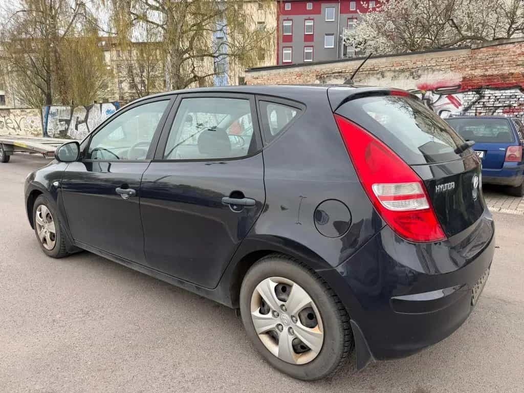Hyundai i30 blue 1.4*Klima*Euro4* 09/2009-photo-10