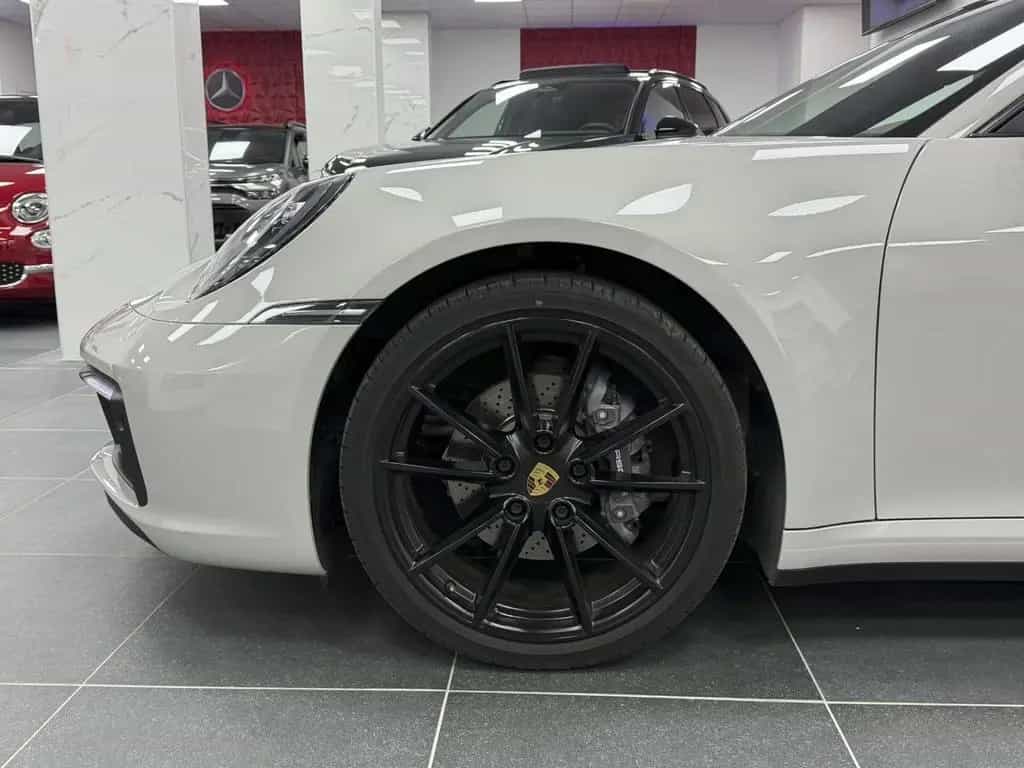 Porsche 911 Carrera 03/2021-photo-6