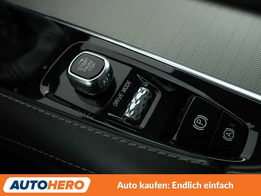 Volvo V90 2.0 D4 Inscription Aut.*NAVI*HUD*LED* 05/2017-photo-26