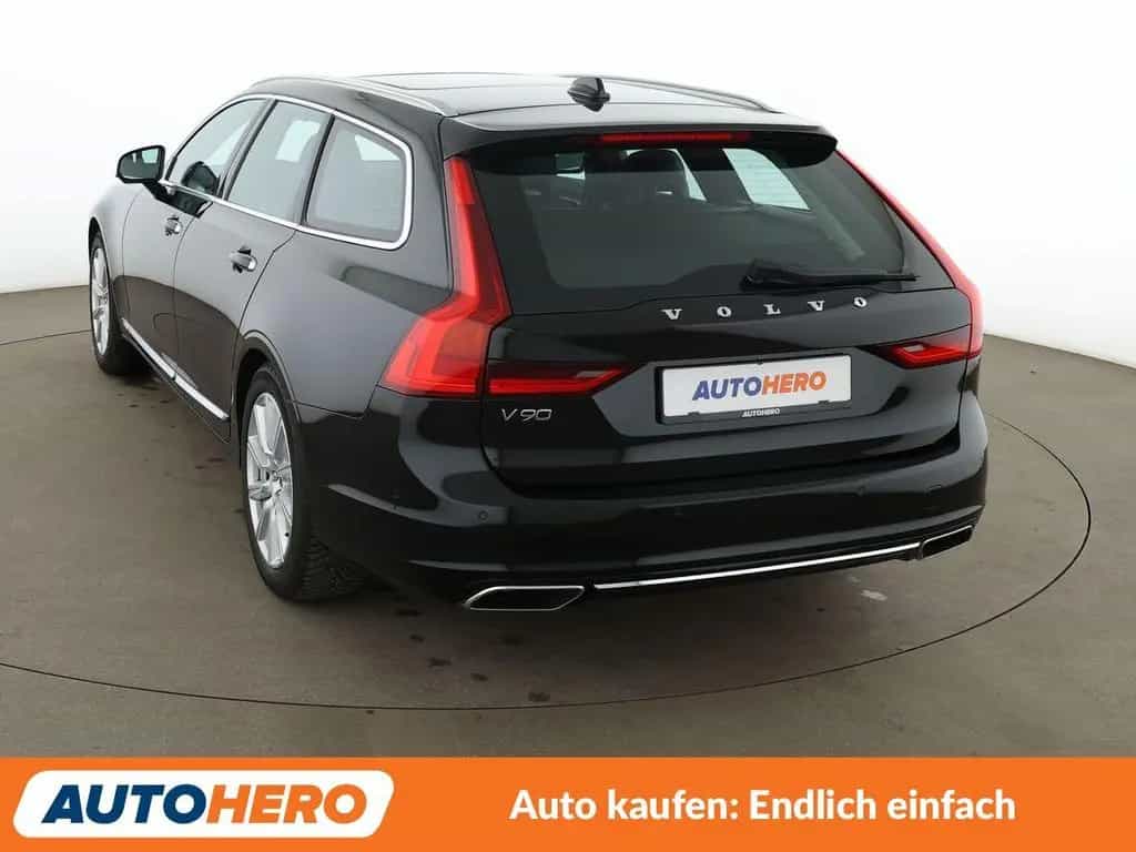 Volvo V90 2.0 D4 Inscription Aut.*NAVI*HUD*LED* 05/2017-photo-2