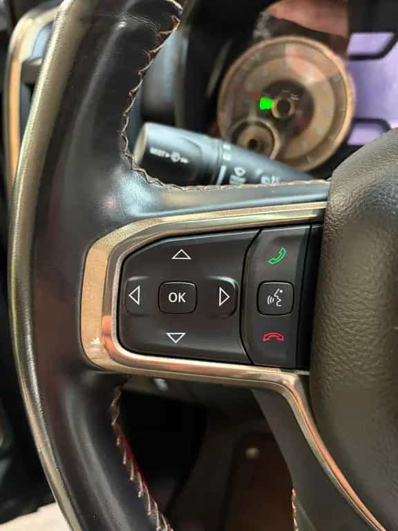 Dodge RAM 1500 LongHorn 4x4 Leder Pano LED 360°Luft-FW 04/2022-photo-20