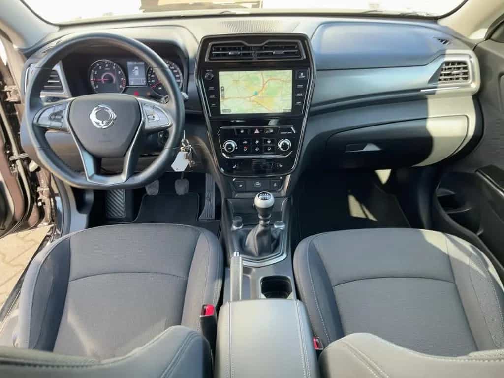 Ssangyong Tivoli 1.2 T-GDI 4x2 Fizz AHK*Navi*KAM*DAB*SHZ 03/2022-photo-9