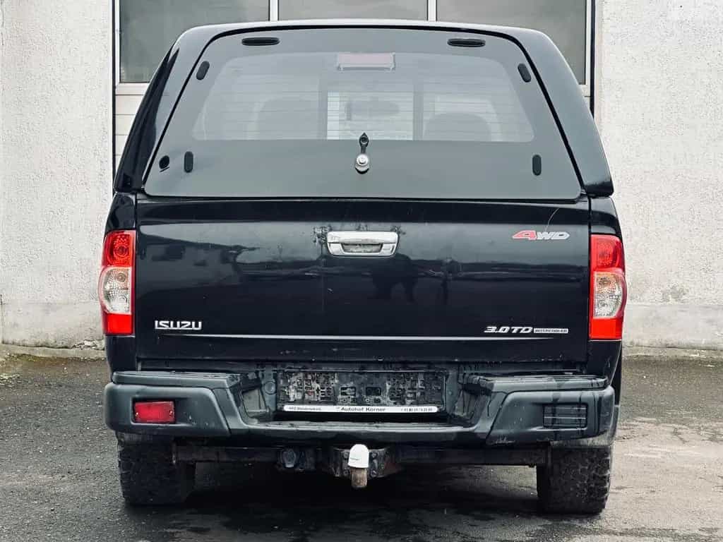 Isuzu D-Max 4WD 3.0*AHK*1.HAND*KLIMA*TÜV 02.2027 10/2010-photo-3
