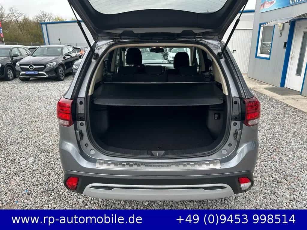 Mitsubishi Outlander Diamant Edition2WD 2.0 KLIMA NAVI PDC 04/2019-photo-11
