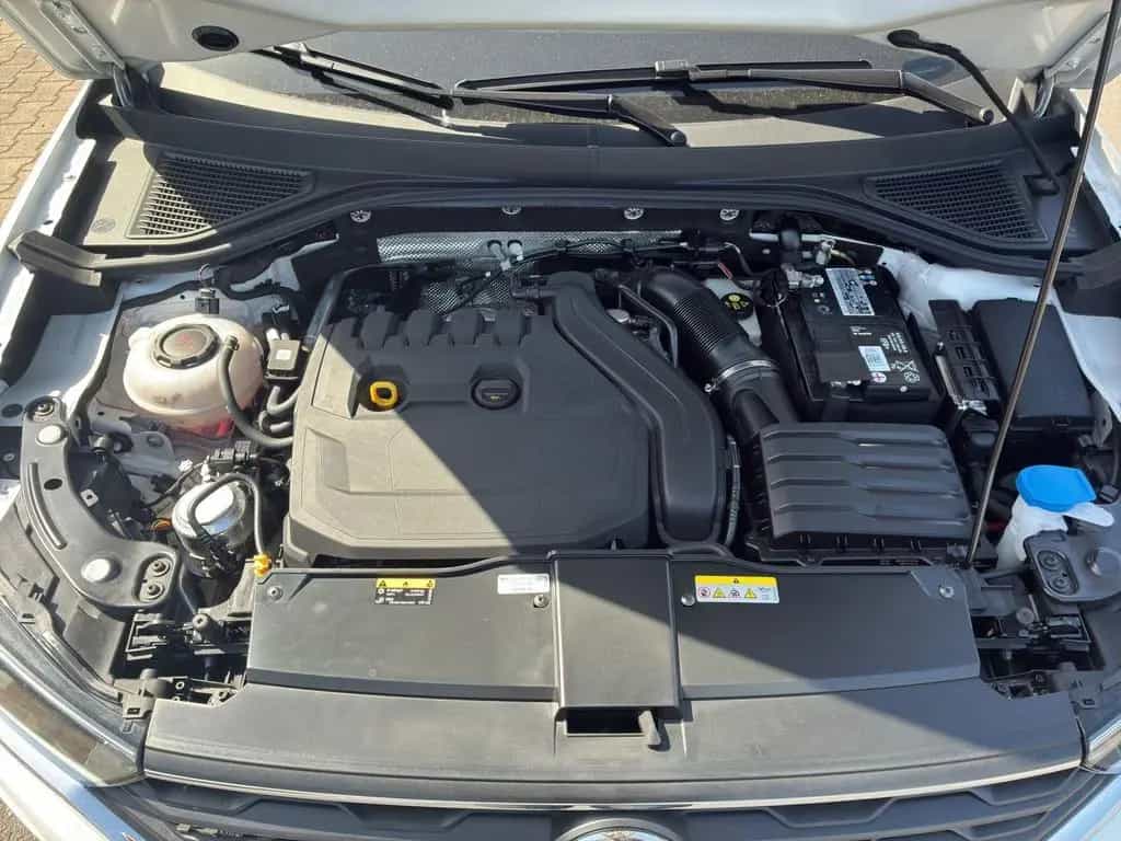Volkswagen T-Roc 1.5 TSI DSG R-LINE*LED*AHK*KAMERA*PDC*SHZ* 03/2022-photo-17