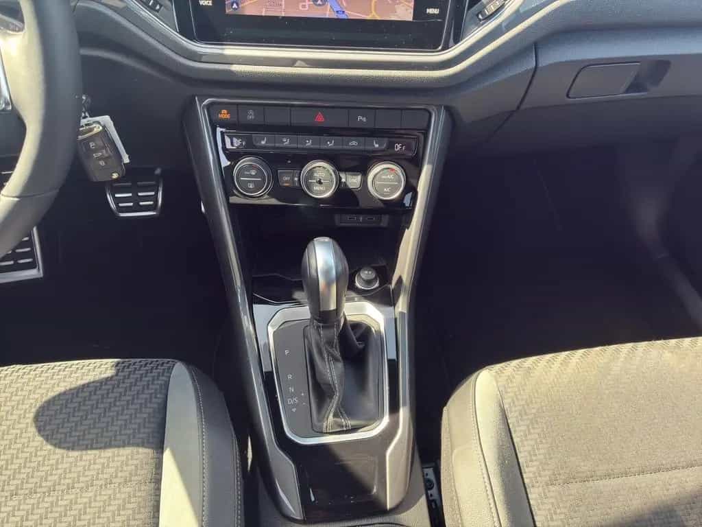 Volkswagen T-Roc 1.5 TSI DSG R-LINE*LED*AHK*KAMERA*PDC*SHZ* 03/2022-photo-6
