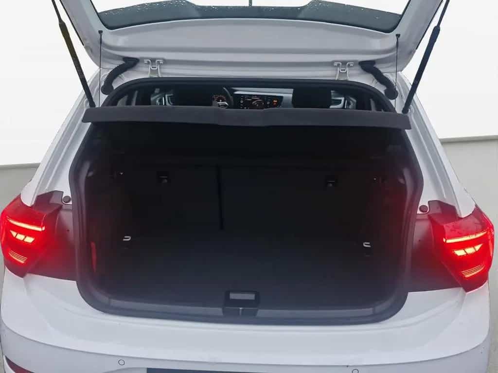 Volkswagen Polo GTI 09/2022-photo-10