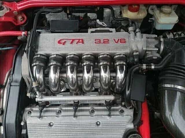 Alfa Romeo 147 3.2i V6 24V cat 3 porte GTA 02/2004-photo-9