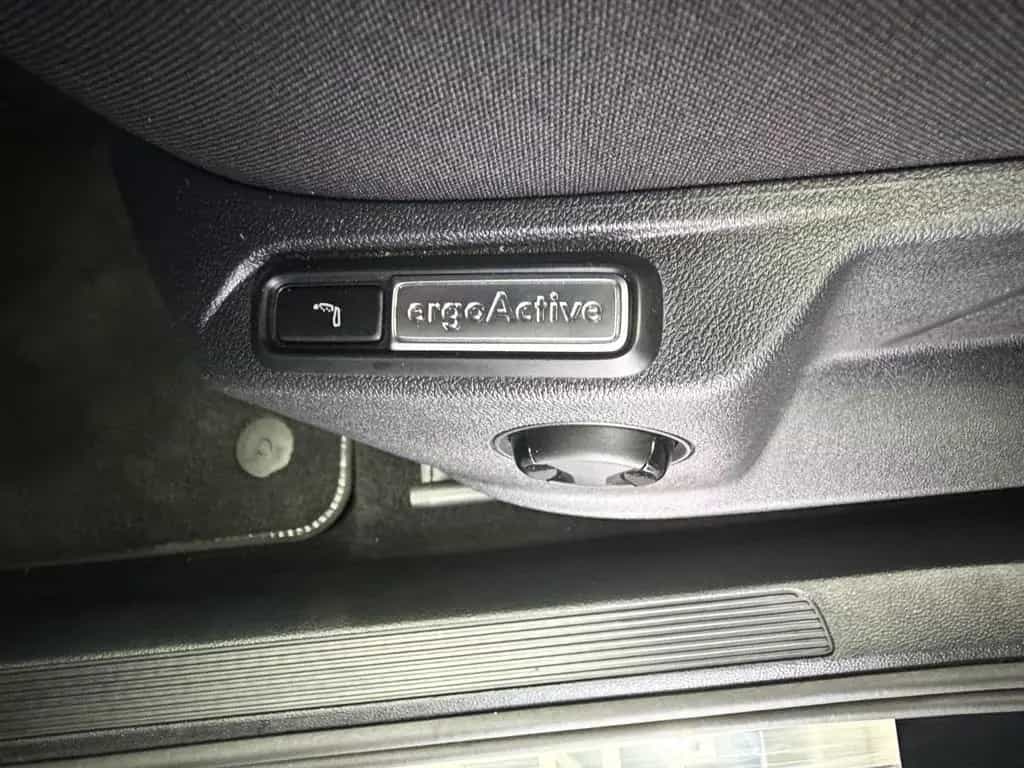 Volkswagen T-Roc Style+Rfkm.+AHK+VirtualC.+LED+Navi+AppleC. 10/2023-photo-17