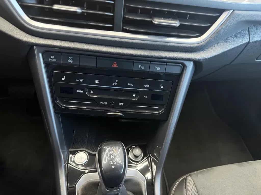Volkswagen T-Roc Style+Rfkm.+AHK+VirtualC.+LED+Navi+AppleC. 10/2023-photo-20