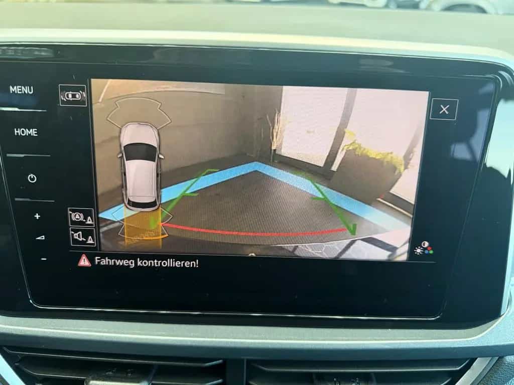 Volkswagen T-Roc Style+Rfkm.+AHK+VirtualC.+LED+Navi+AppleC. 10/2023-photo-29