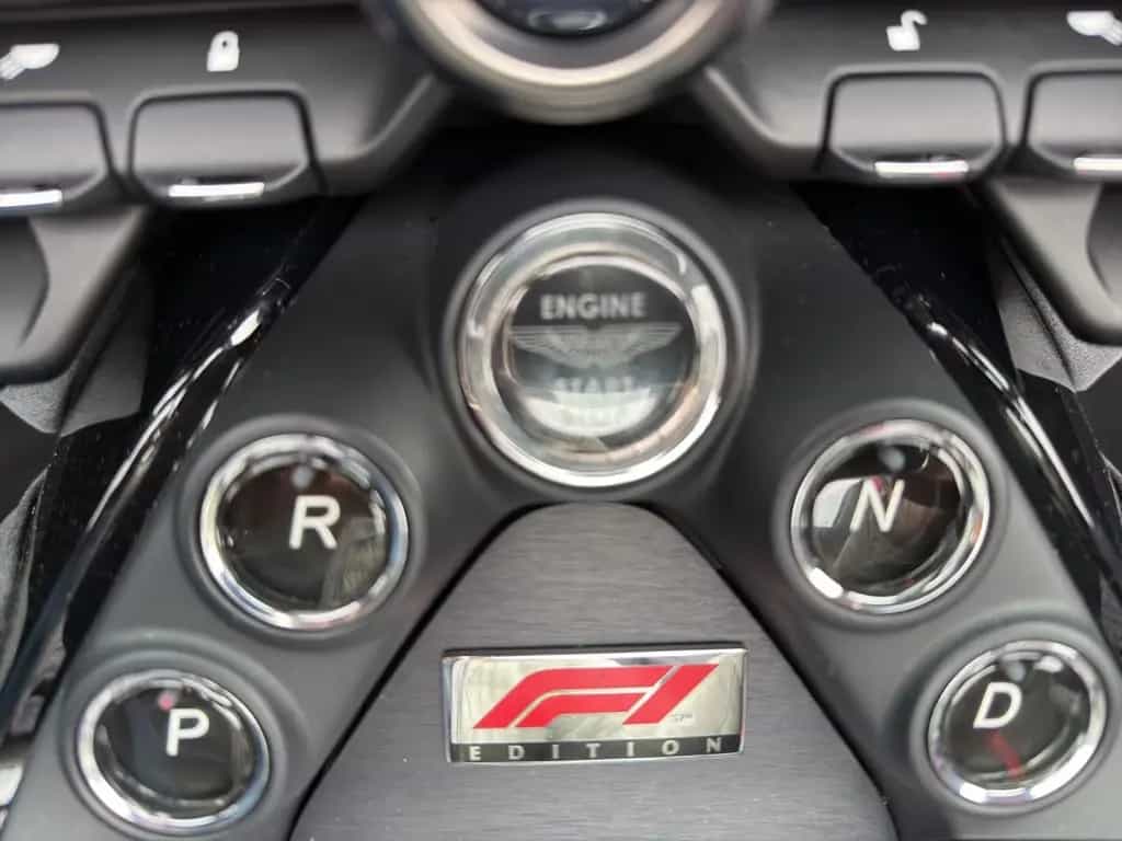 Aston Martin V8 Vantage Roadster  F1 Edition 360 CARBON AERO 07/2022-photo-15