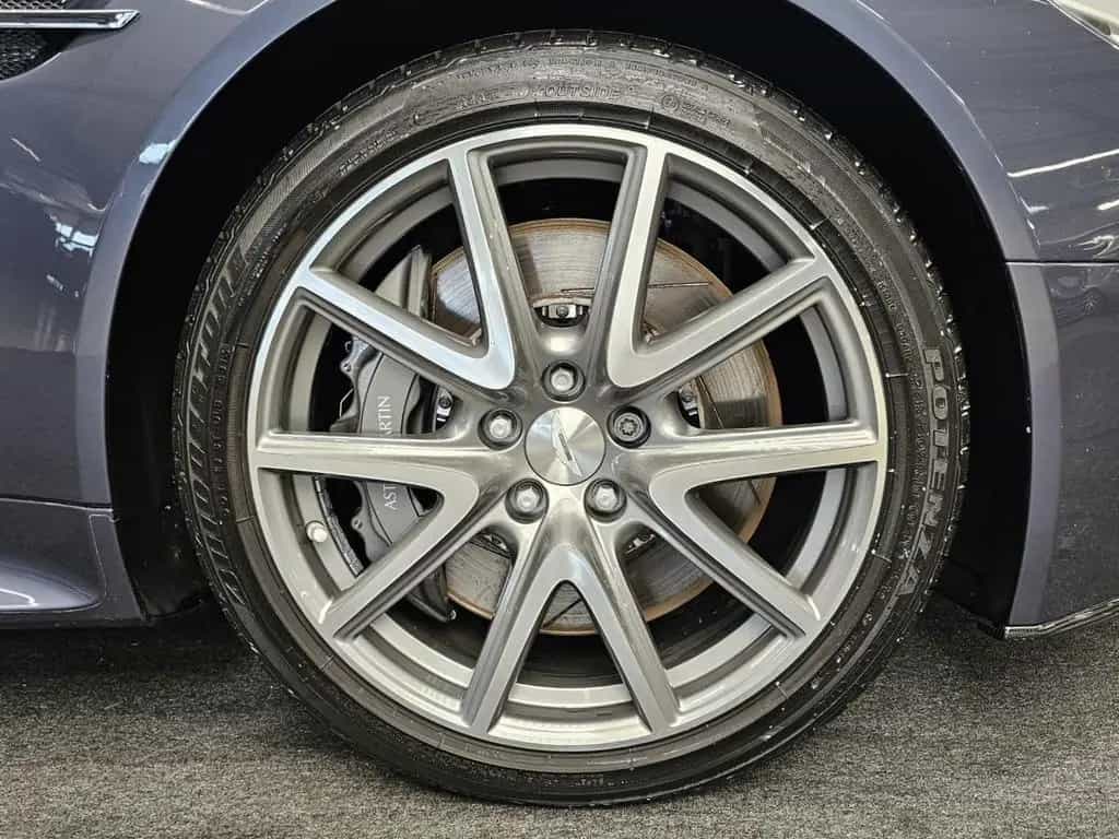 Aston Martin V8 Vantage S CARBON EUROPA CUIR NAVI 11/2011-photo-7