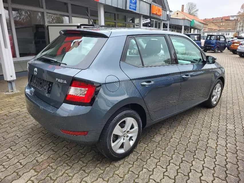 Skoda Fabia III 1.0 TSI Ambition PLUS+KLIMA+ALU+KAMERA 10/2018-photo-4