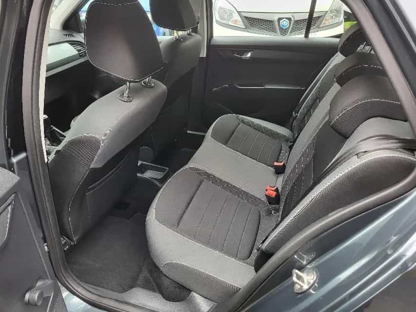 Skoda Fabia III 1.0 TSI Ambition PLUS+KLIMA+ALU+KAMERA 10/2018-photo-12