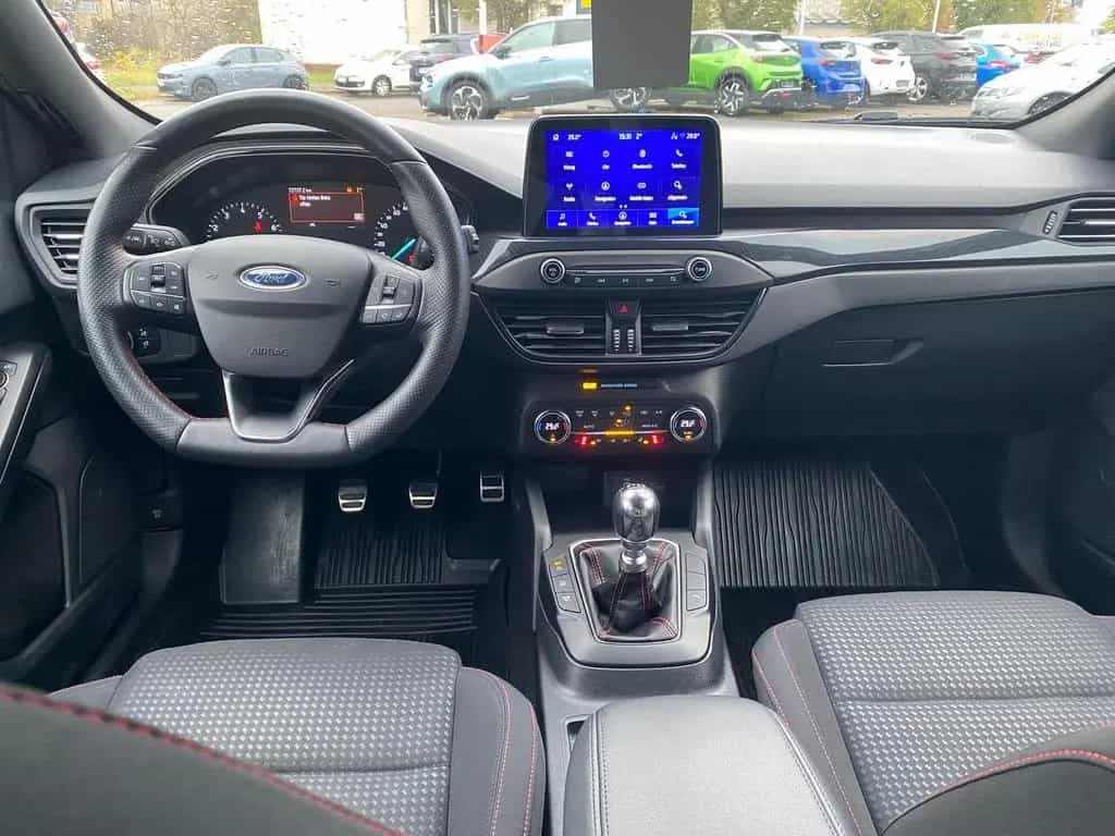 Ford Focus Turnier ST-Line 1.5 EcoBoost 09/2020-photo-6