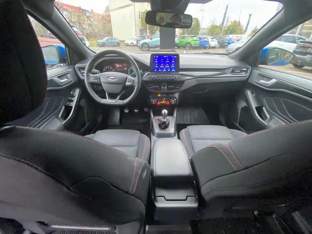 Ford Focus Turnier ST-Line 1.5 EcoBoost 09/2020-photo-7