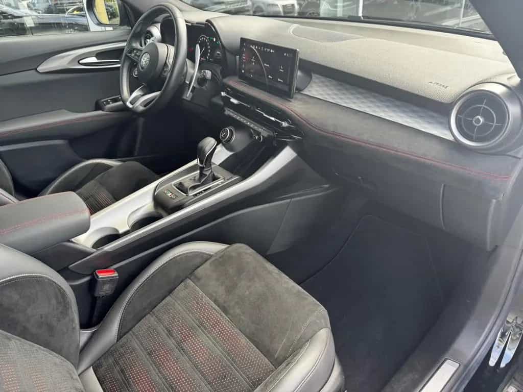 Alfa Romeo Tonale Veloce 1.5 Mild Hybrid 360 Kamera LED Spe 12/2023-photo-11