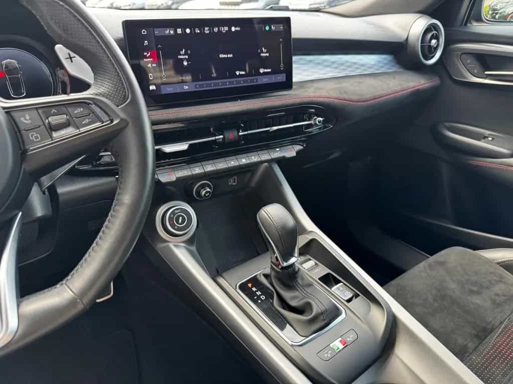 Alfa Romeo Tonale Veloce 1.5 Mild Hybrid 360 Kamera LED Spe 12/2023-photo-25