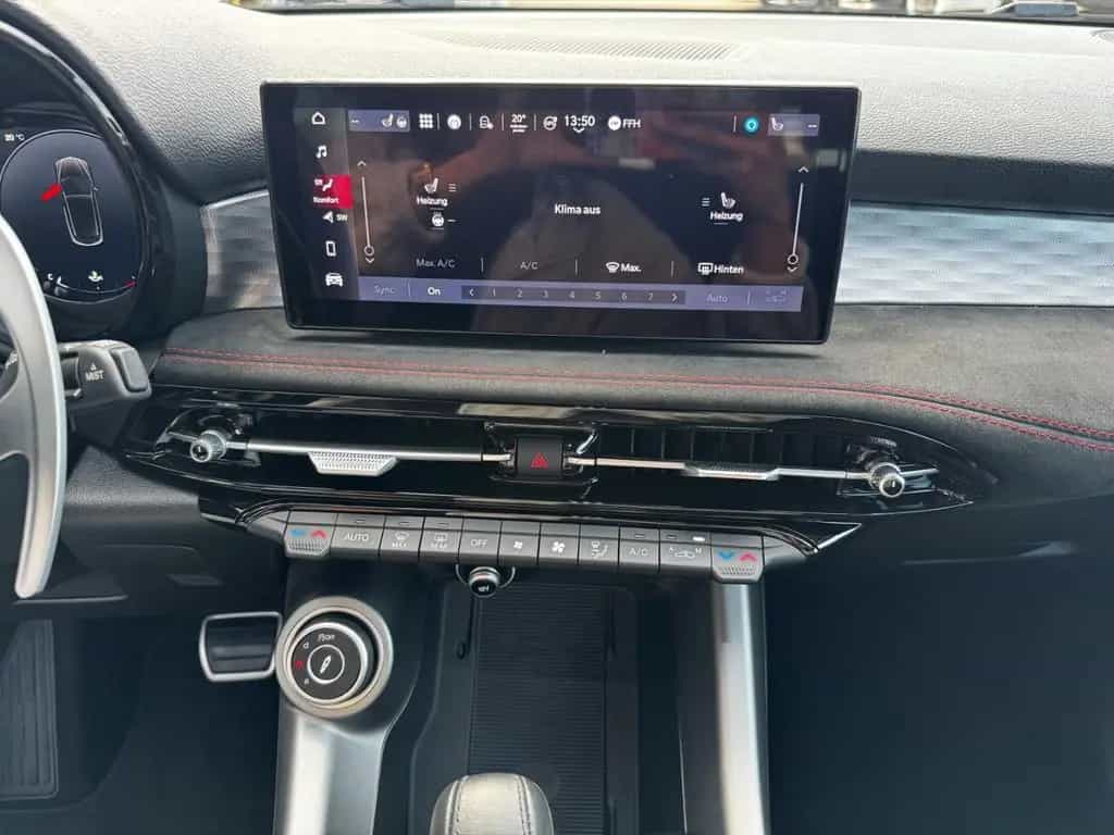 Alfa Romeo Tonale Veloce 1.5 Mild Hybrid 360 Kamera LED Spe 12/2023-photo-26