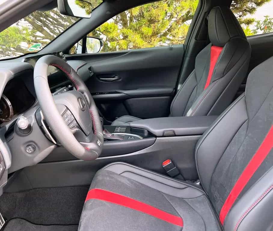 Lexus UX 250H F Sport Leder Kamera SHZ 09/2023-photo-6