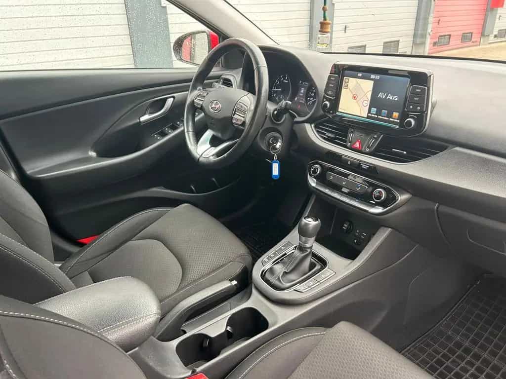 Hyundai i30 Trend ,1,4 B Turbo, Automatik. Navi , Kamera 07/2020-photo-17