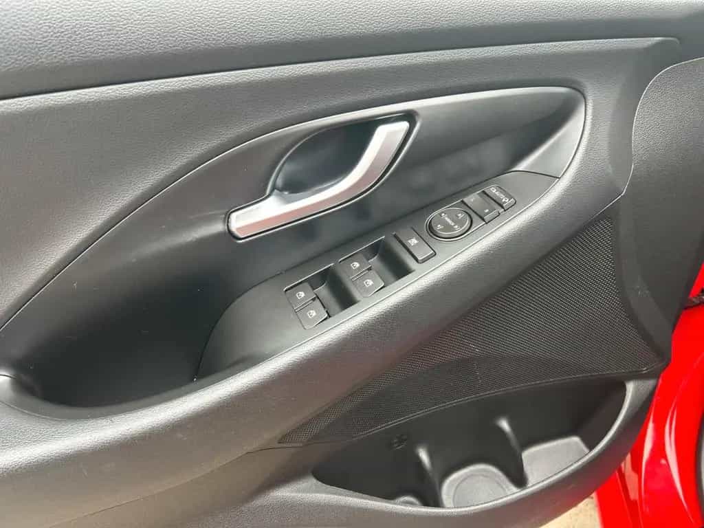 Hyundai i30 Trend ,1,4 B Turbo, Automatik. Navi , Kamera 07/2020-photo-23