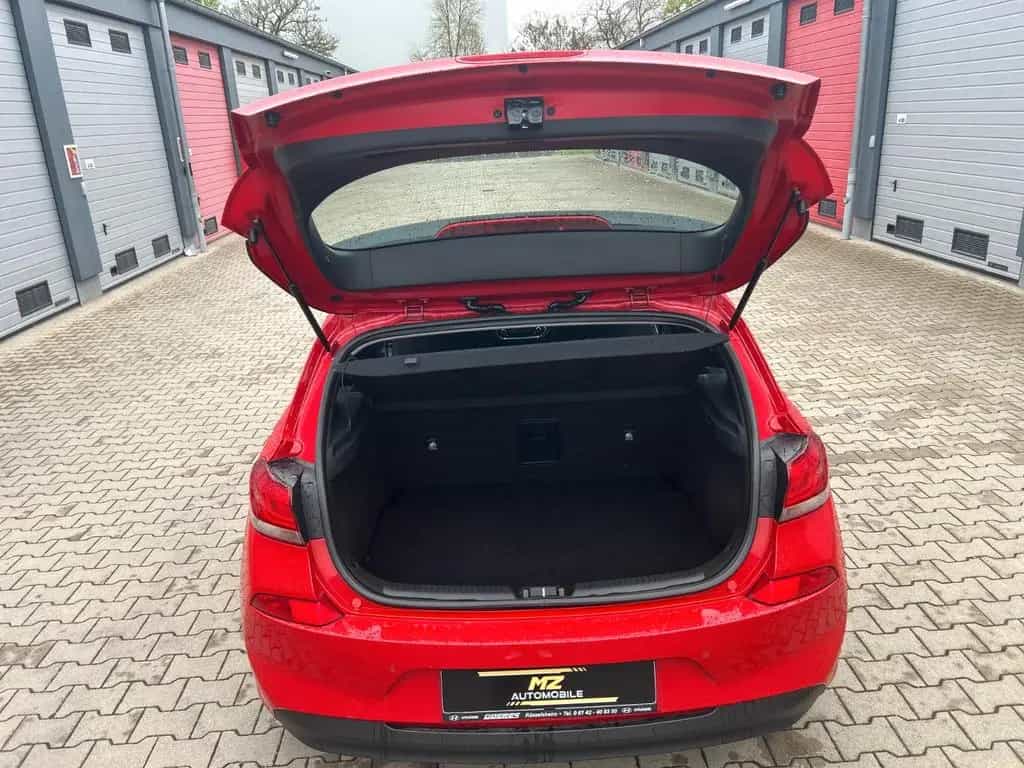Hyundai i30 Trend ,1,4 B Turbo, Automatik. Navi , Kamera 07/2020-photo-26