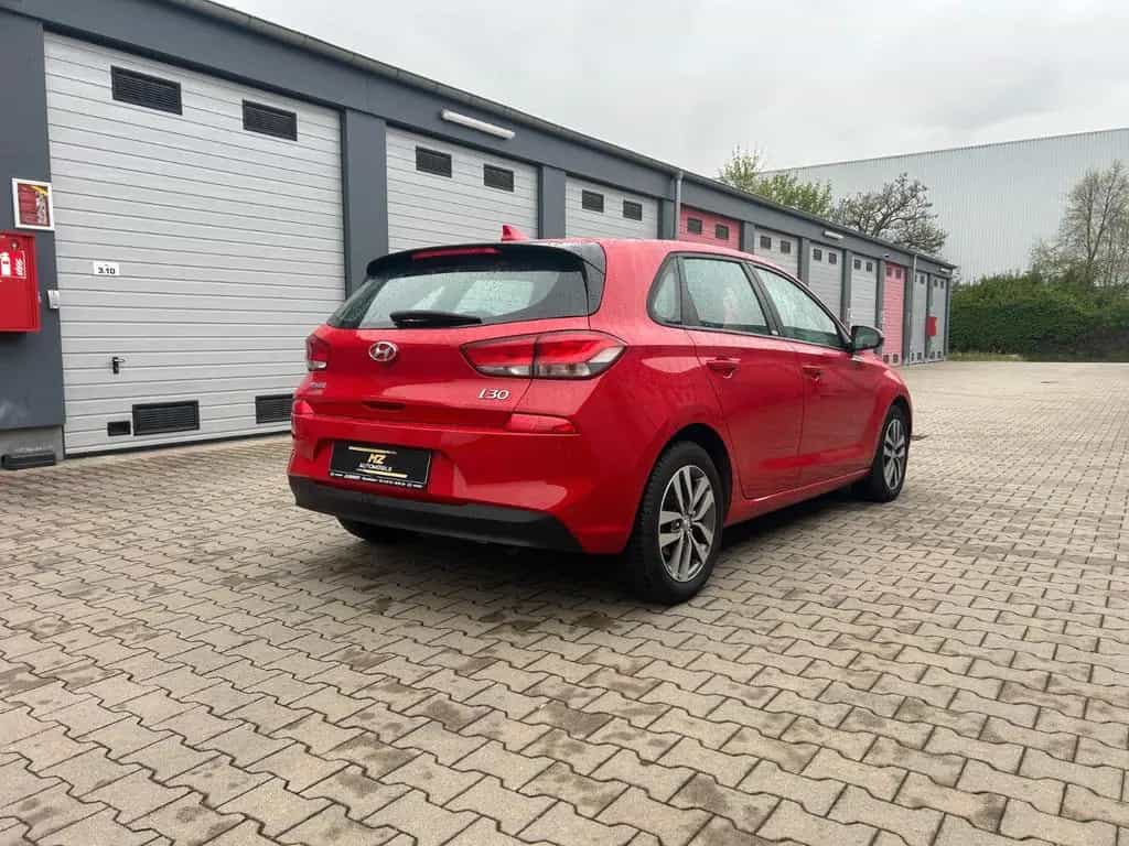 Hyundai i30 Trend ,1,4 B Turbo, Automatik. Navi , Kamera 07/2020-photo-7